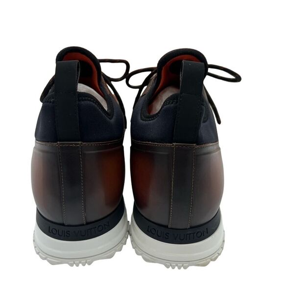 Authentic Louis Vuitton Men's Run Away Sneakers-Size 9 - Picture 2 of 14